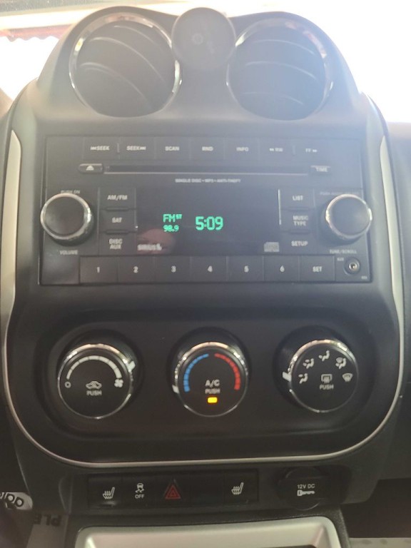 2015 Jeep Compass Image 4
