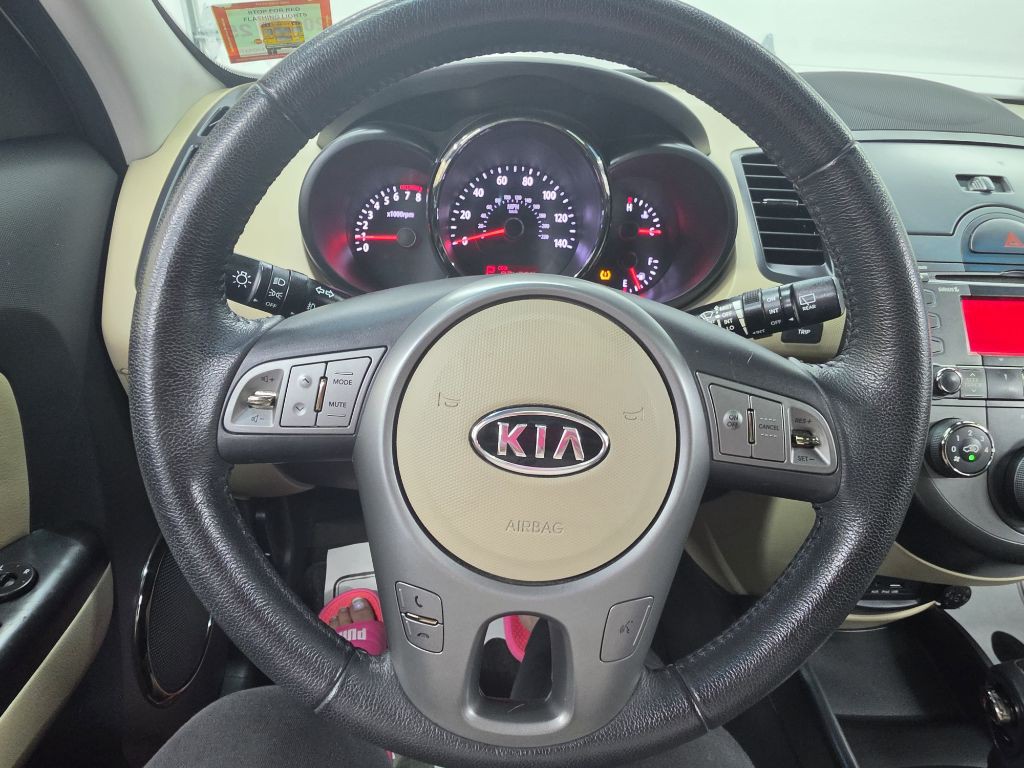 2010 Kia Soul Image 4