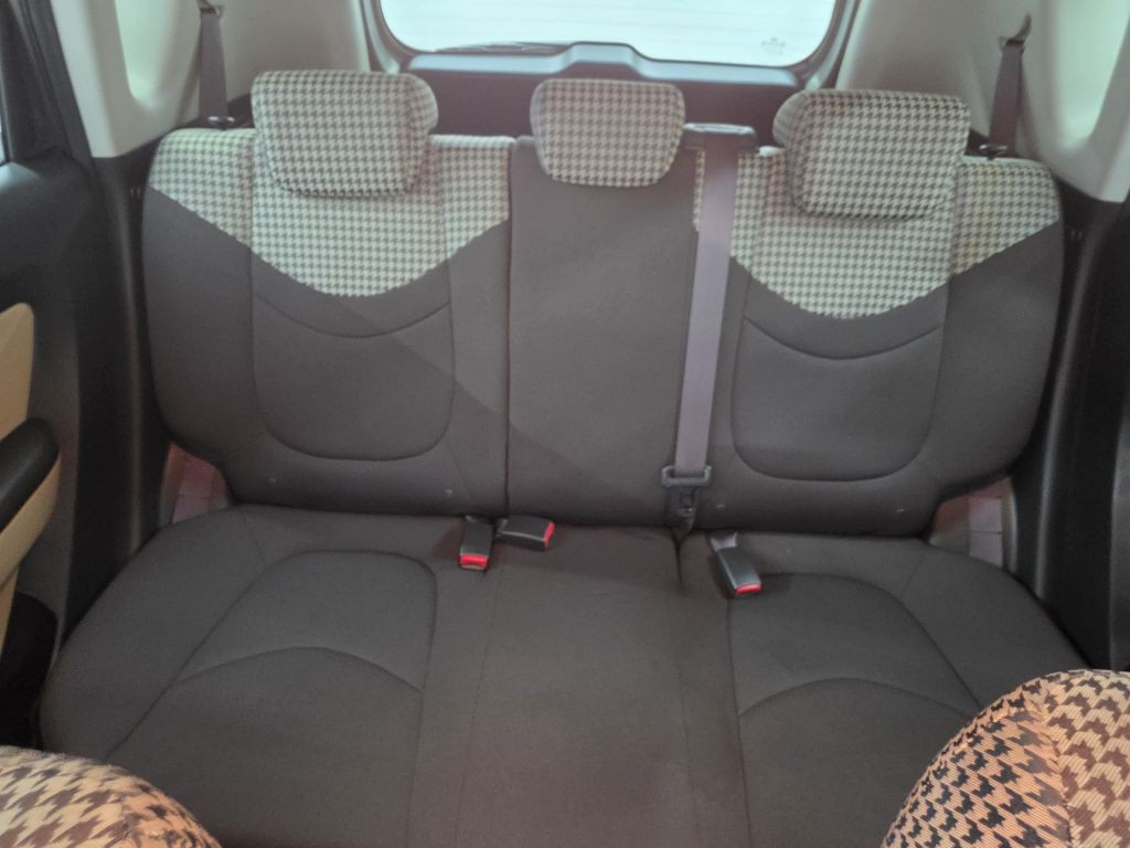 2010 Kia Soul Image 5