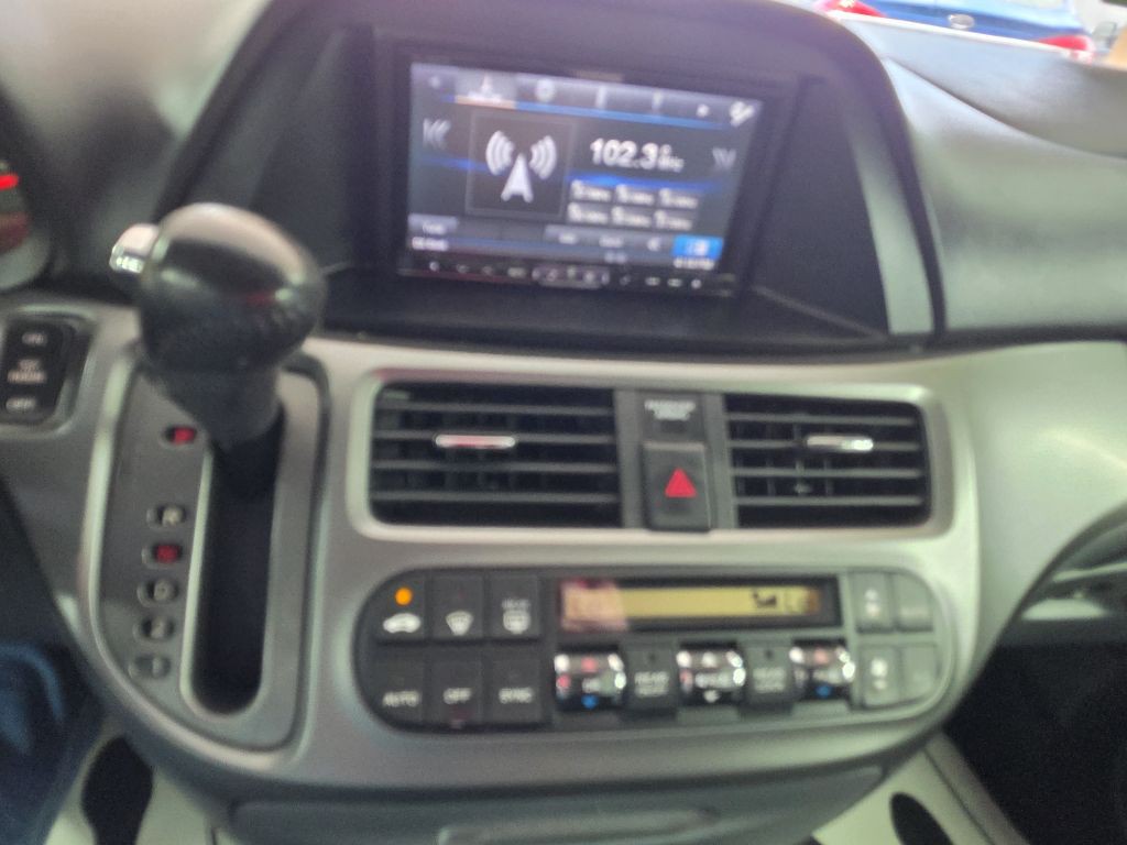 2007 Honda Odyssey Image 5