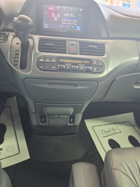 2007 Honda Odyssey Image 6