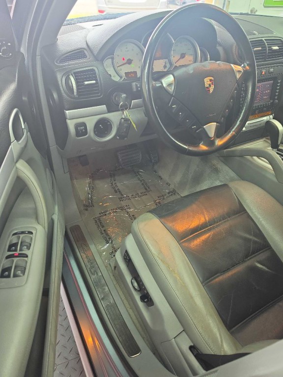 2006 Porsche Cayenne Image 5