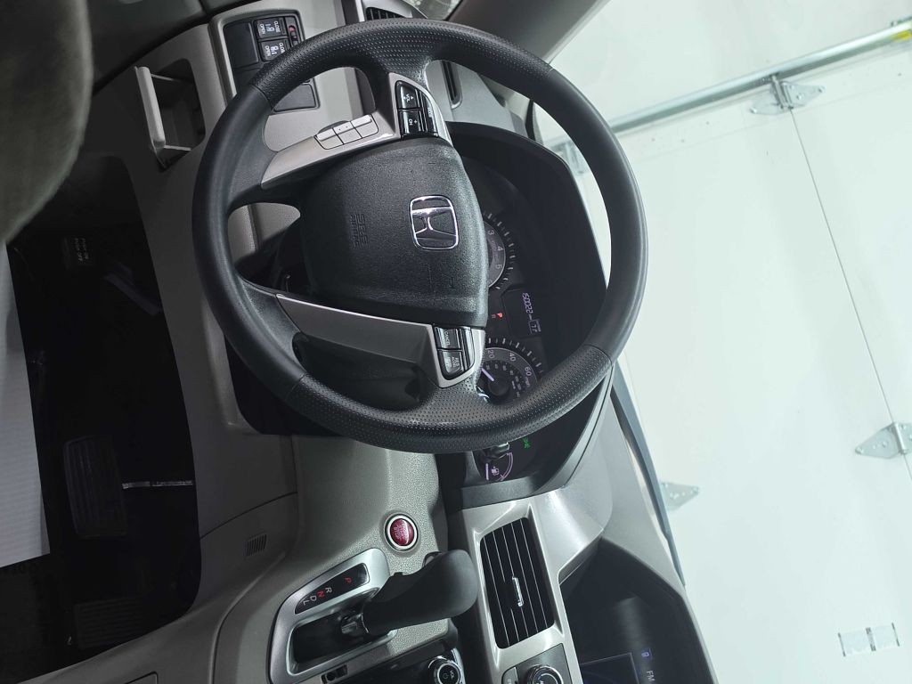 2016 Honda Odyssey Image 8