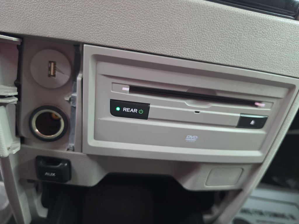 2016 Honda Odyssey Image 14