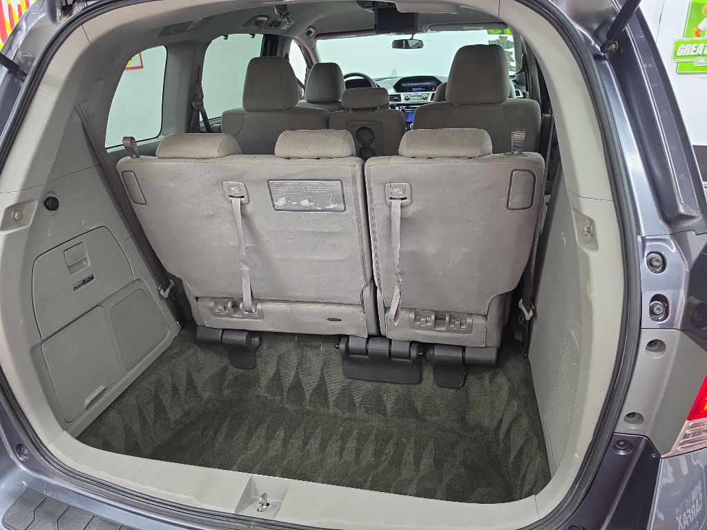2016 Honda Odyssey Image 16