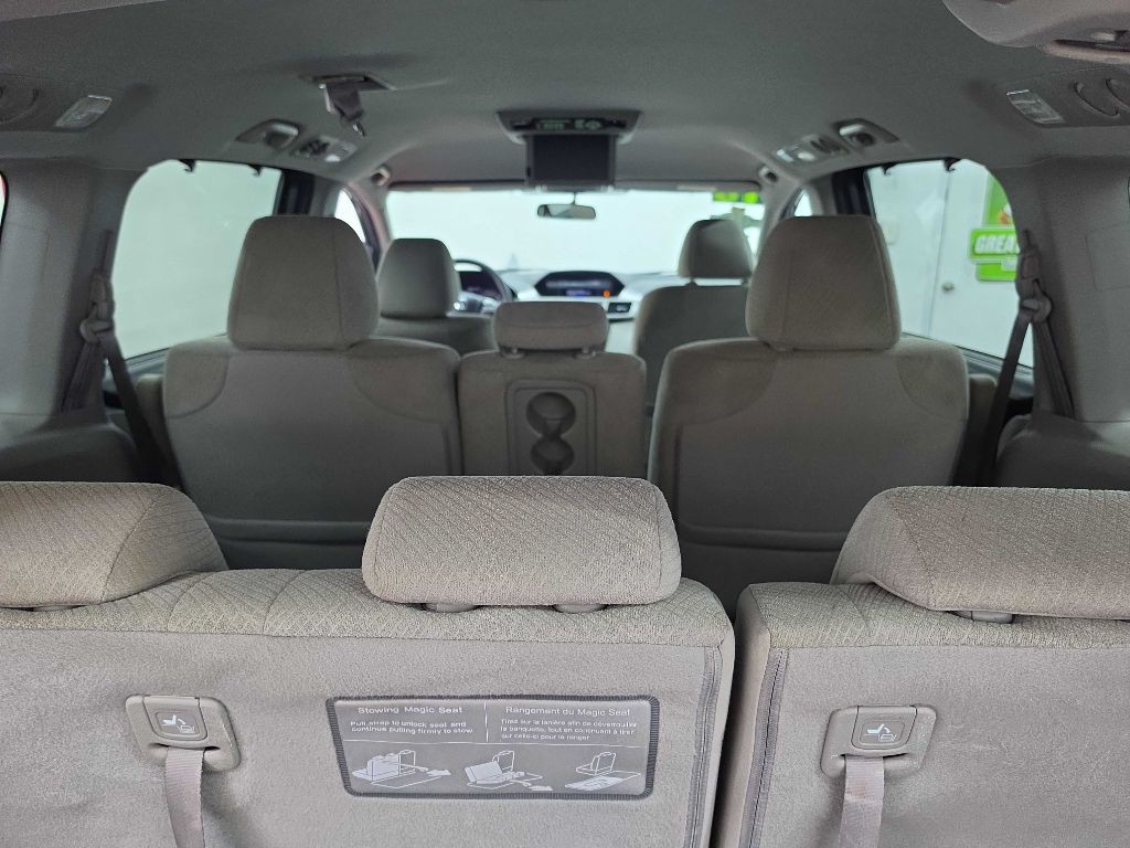 2016 Honda Odyssey Image 17