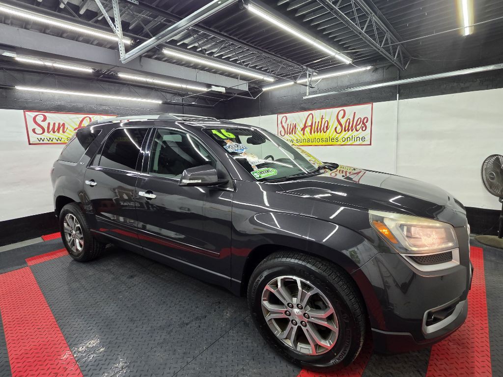2016 GMC Acadia Image 2