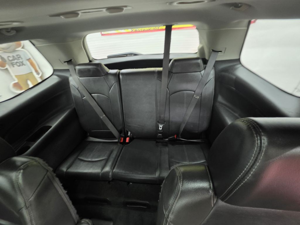 2016 GMC Acadia Image 17