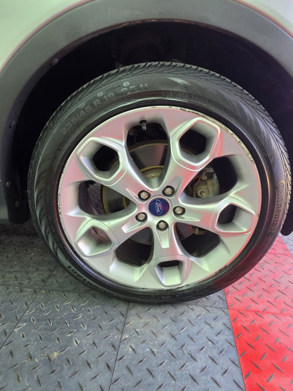 2013 Ford Escape Image 19