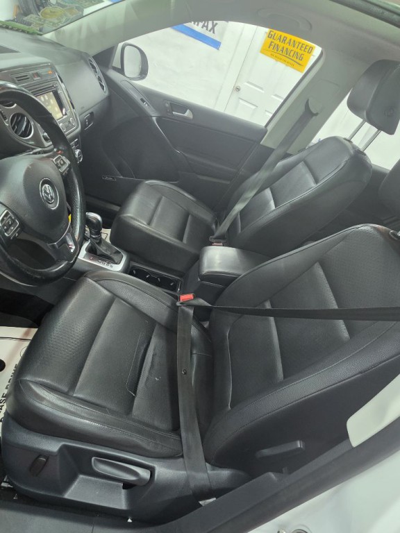 2014 Volkswagen Tiguan Image 9