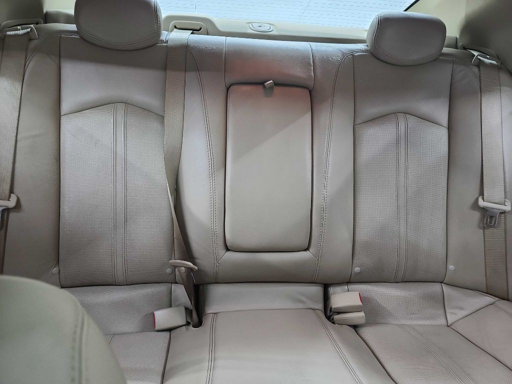 2010 Cadillac CTS Image 20