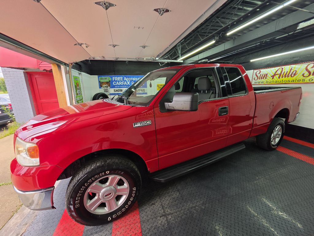 2004 Ford F-150 Image 2