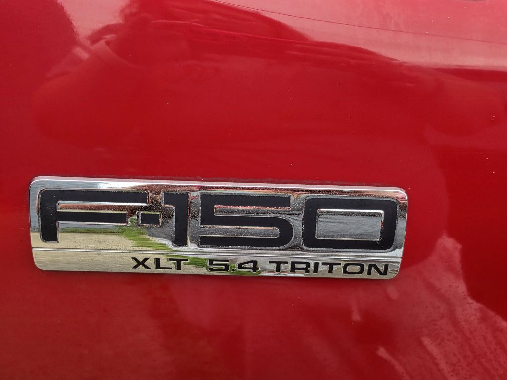 2004 Ford F-150 Image 21