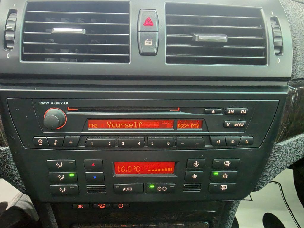 2007 BMW X3 Image 6