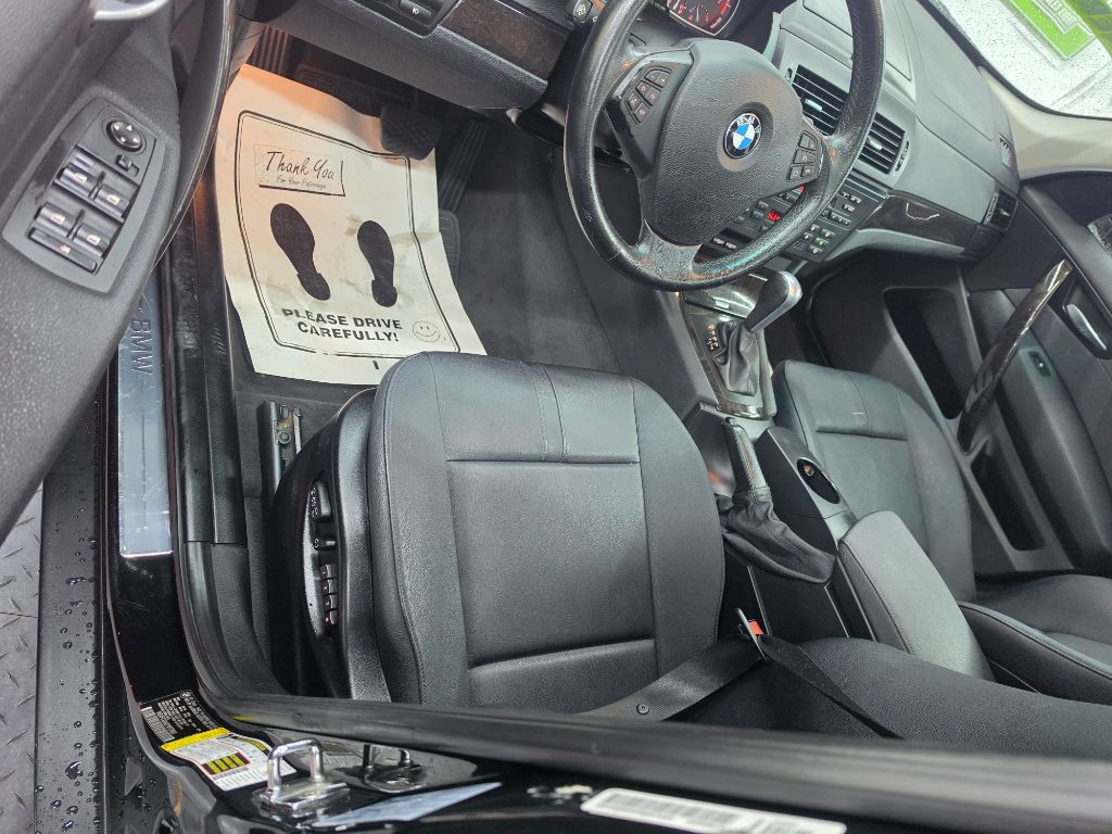2007 BMW X3 Image 12