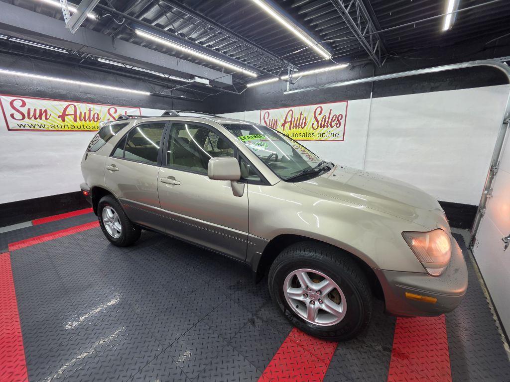 2000 Lexus RX Image 2