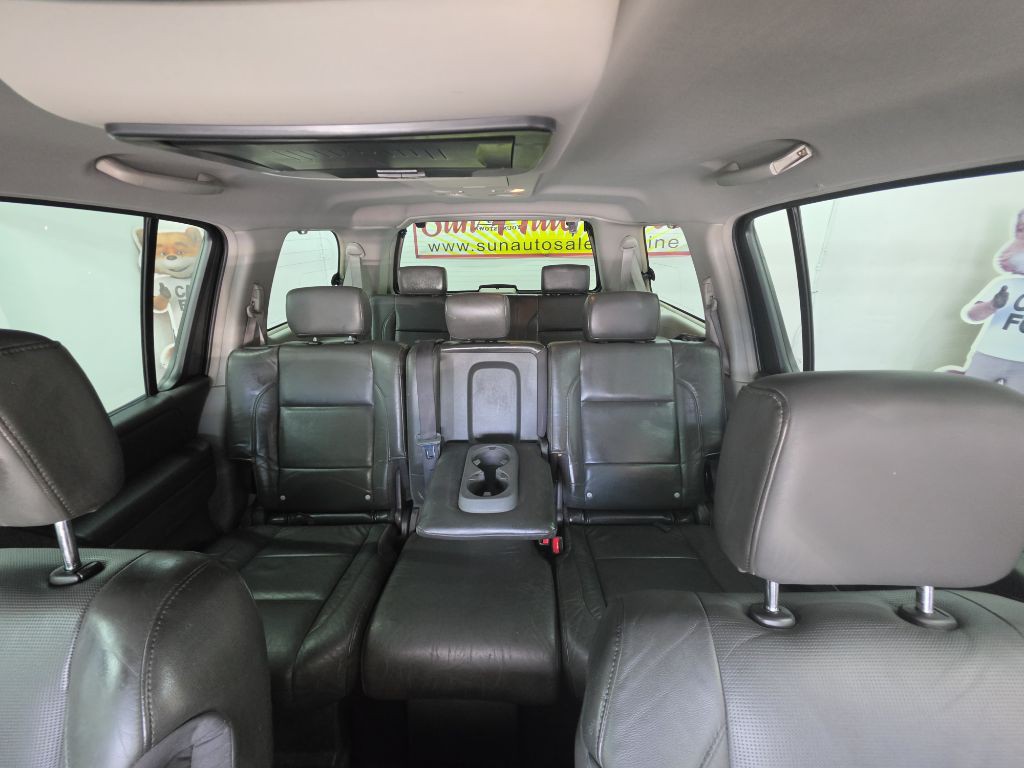 2004 Nissan Armada Image 6