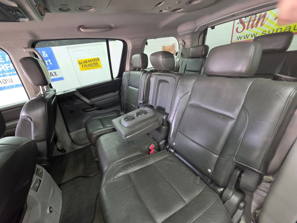 2004 Nissan Armada Image 16