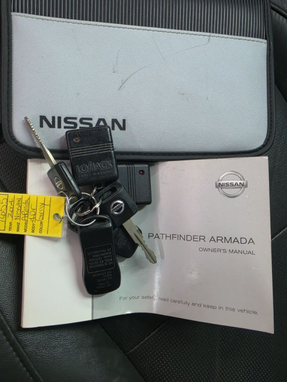 2004 Nissan Armada Image 19