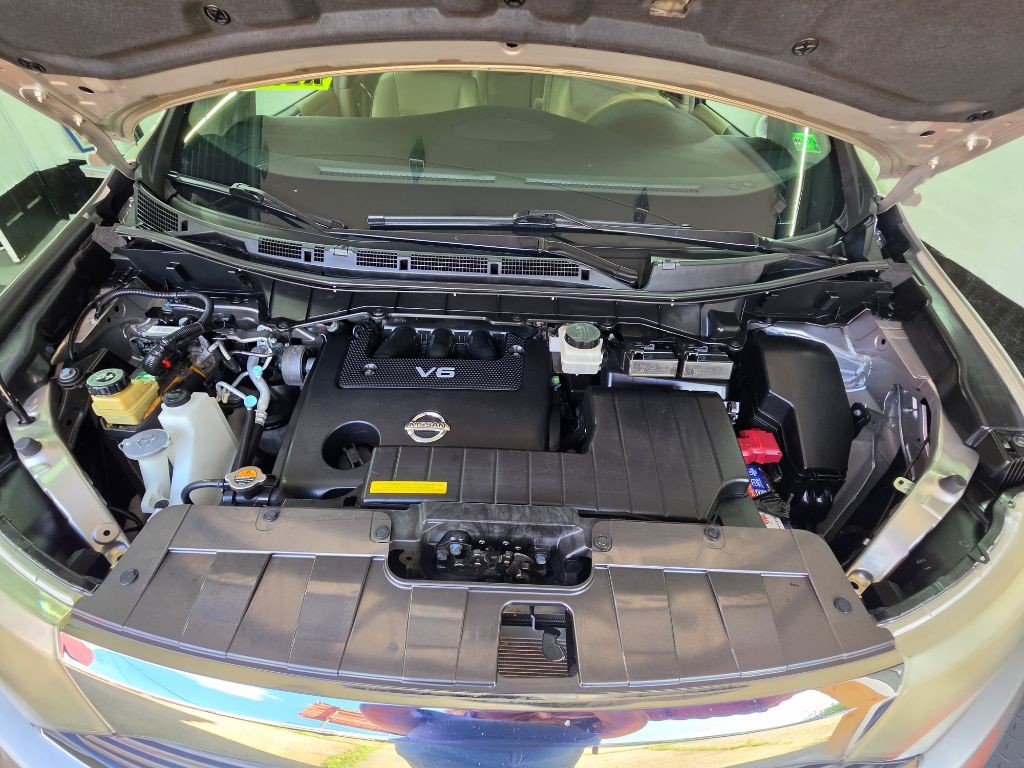 2013 Nissan Quest Image 21