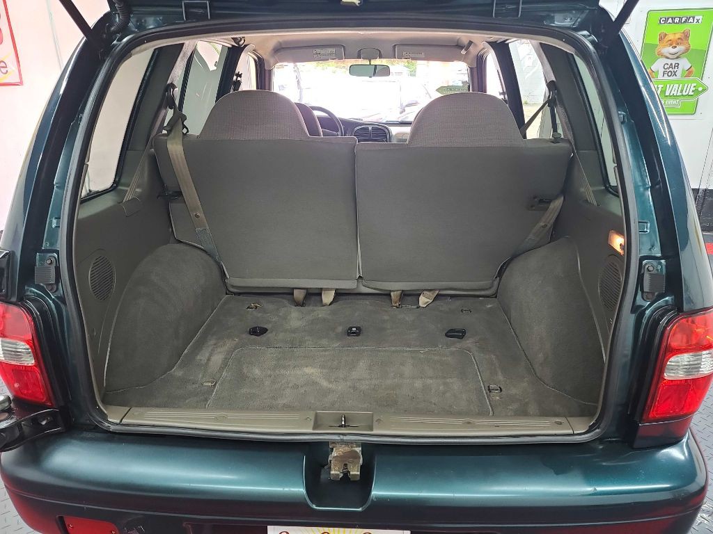 2002 Kia Sportage Image 5