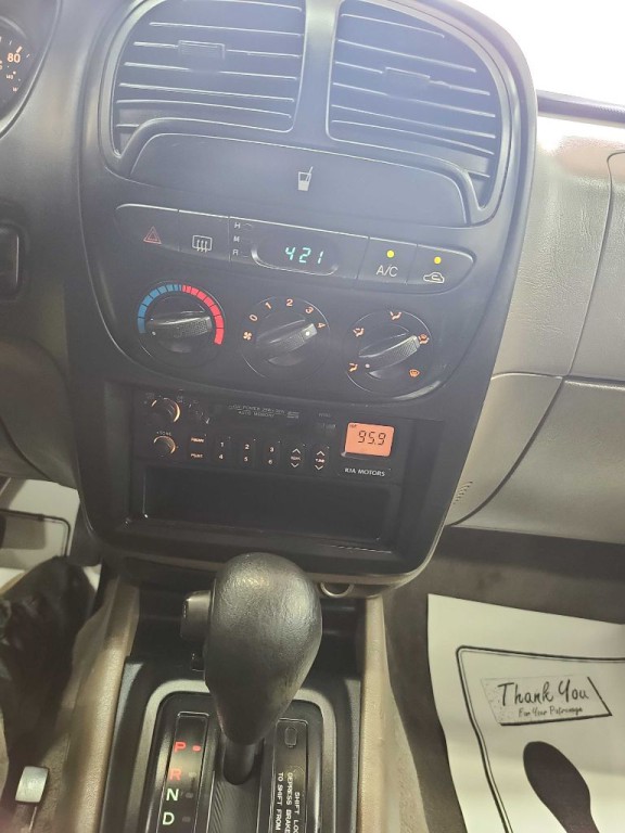 2002 Kia Sportage Image 14