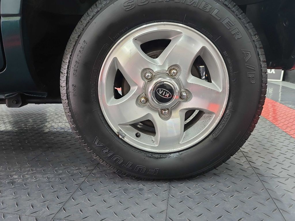 2002 Kia Sportage Image 18