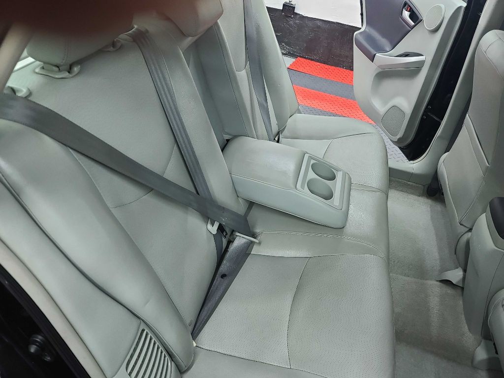 2010 Toyota Prius Image 4