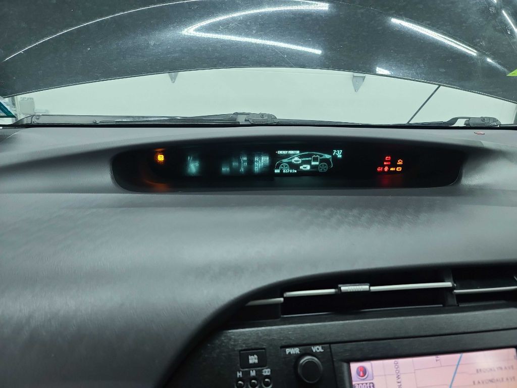 2010 Toyota Prius Image 15