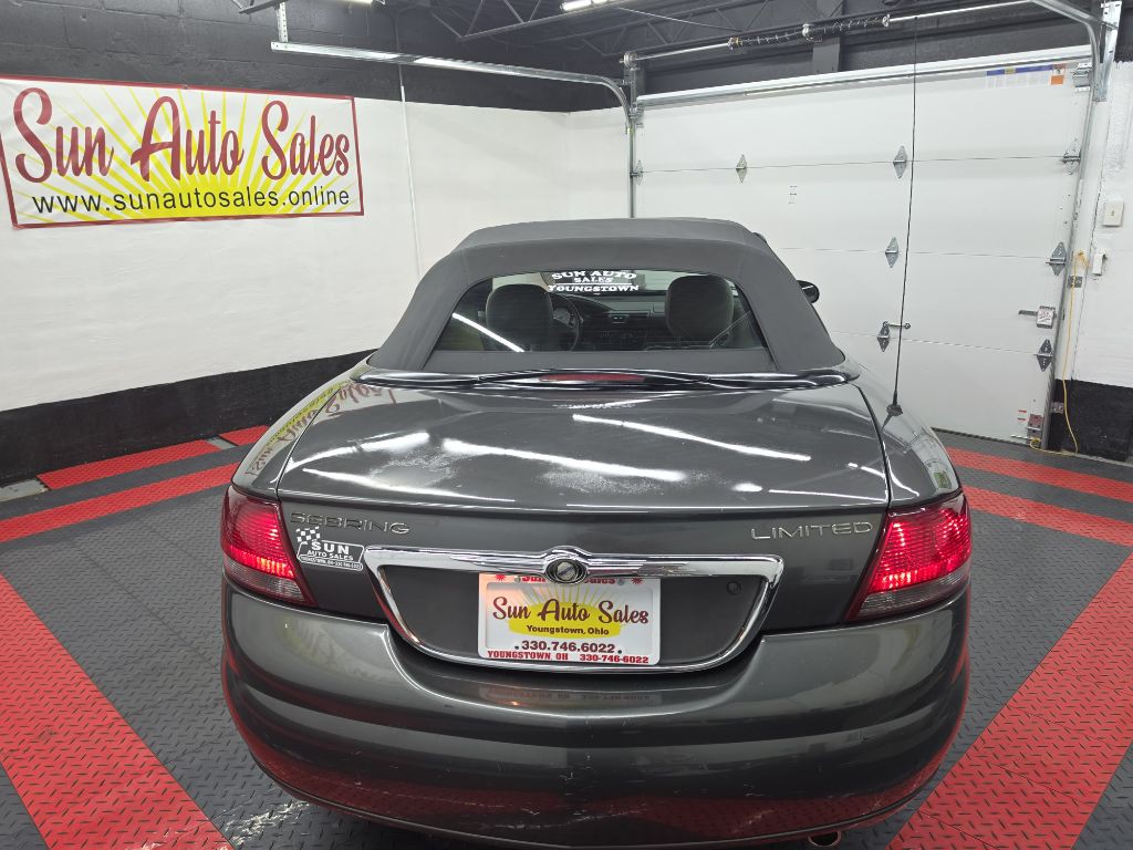 2004 Chrysler Sebring Image 18