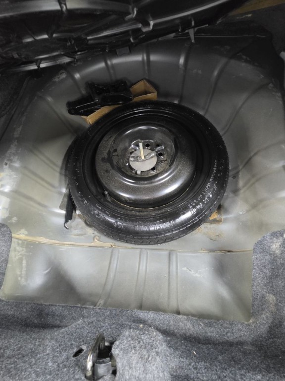 2004 Chrysler Sebring Image 20