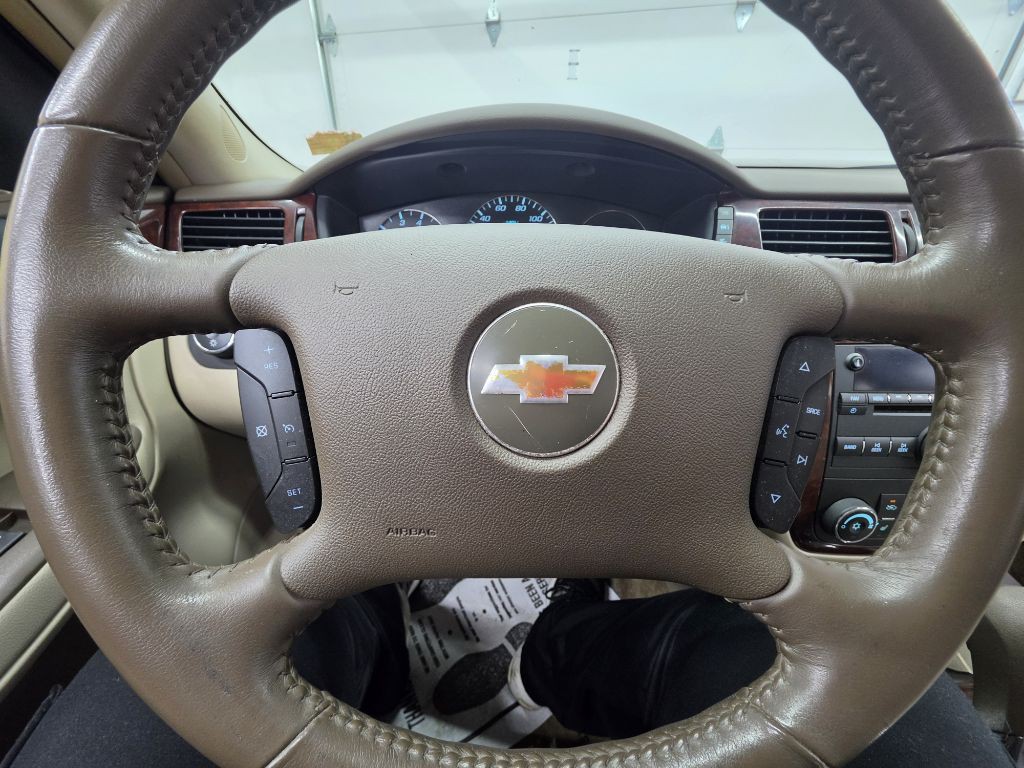 2008 Chevrolet Impala Image 3