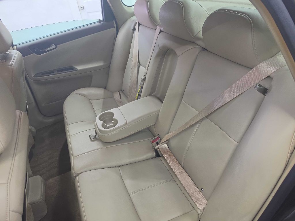 2008 Chevrolet Impala Image 16