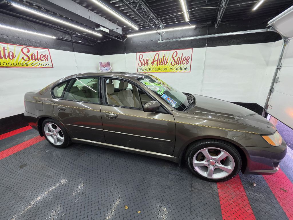 2009 Subaru Legacy Image 2