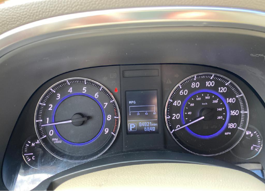 2015 INFINITI QX70 Image 29