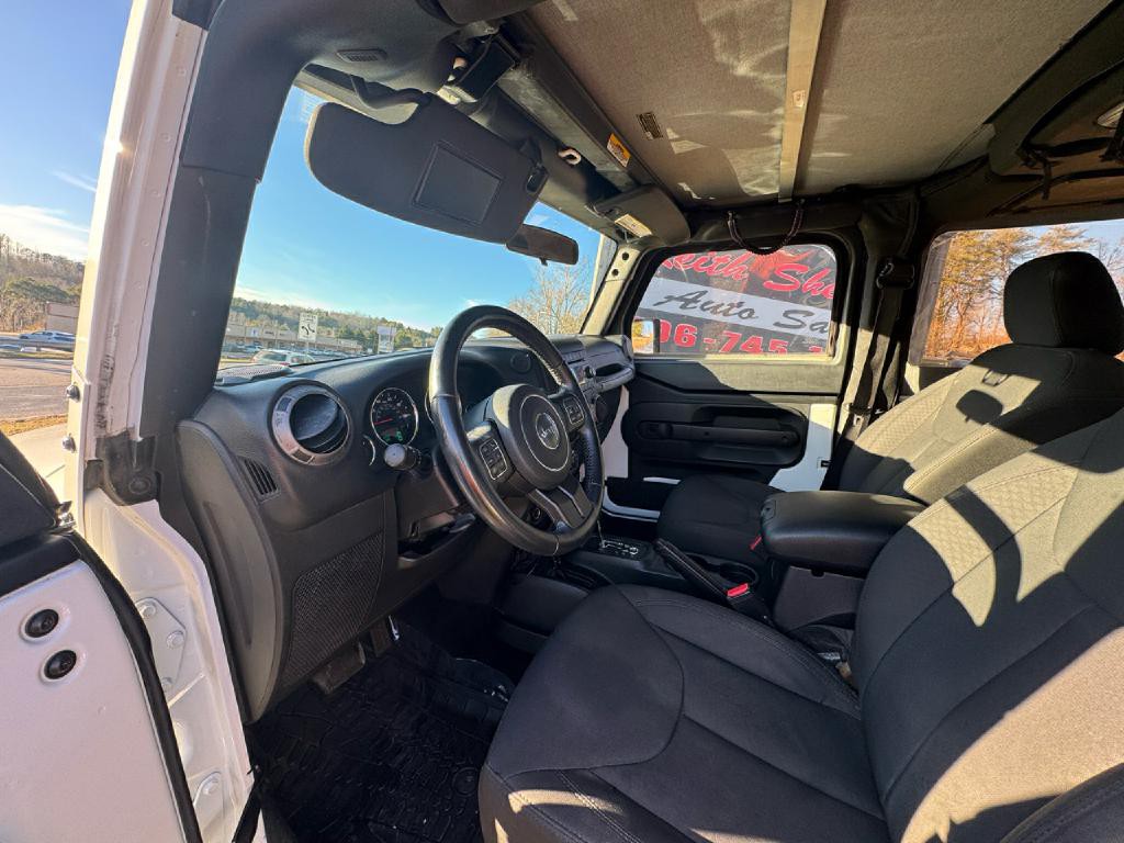 2017 Jeep Wrangler Image 7