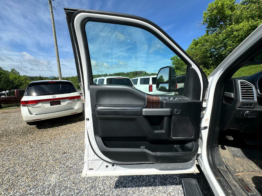 2017 Ford F-250 Image 14