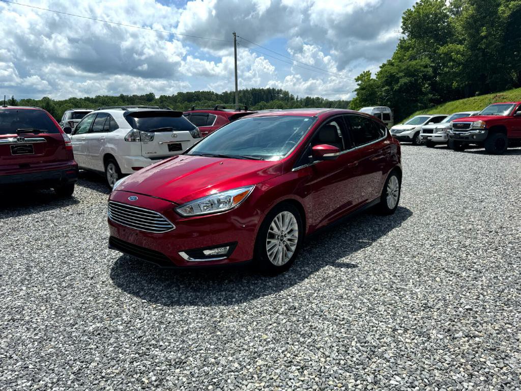 2017 Ford Focus Image 2