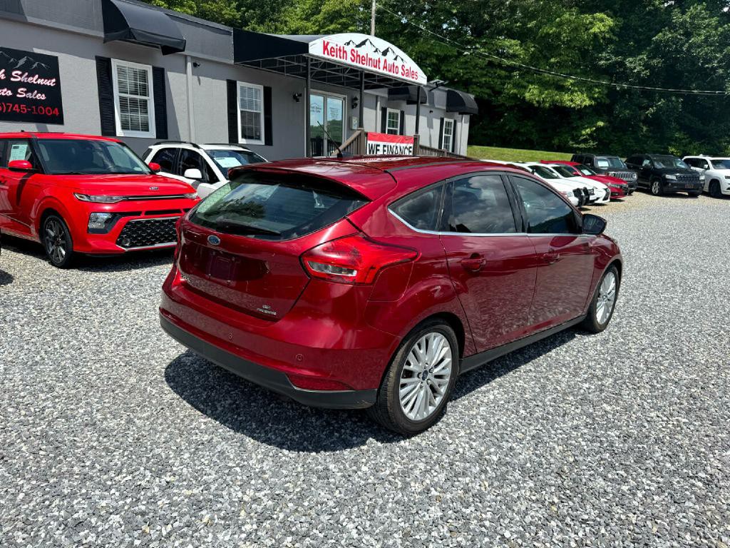 2017 Ford Focus Image 4