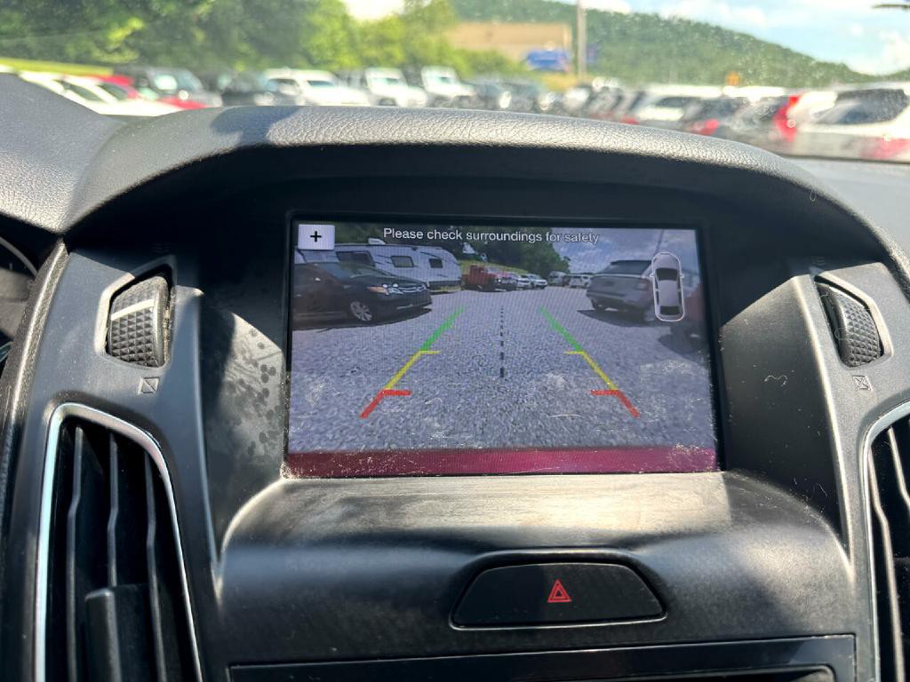 2017 Ford Focus Image 26