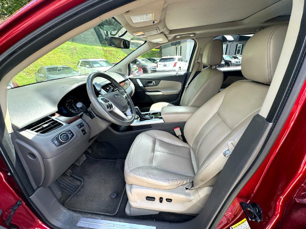 2013 Ford Edge Image 19