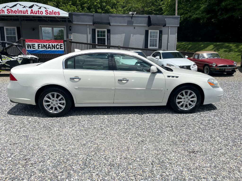 2010 Buick Lucerne Image 9