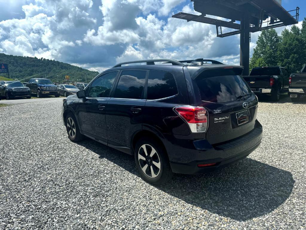 2018 Subaru Forester Image 3