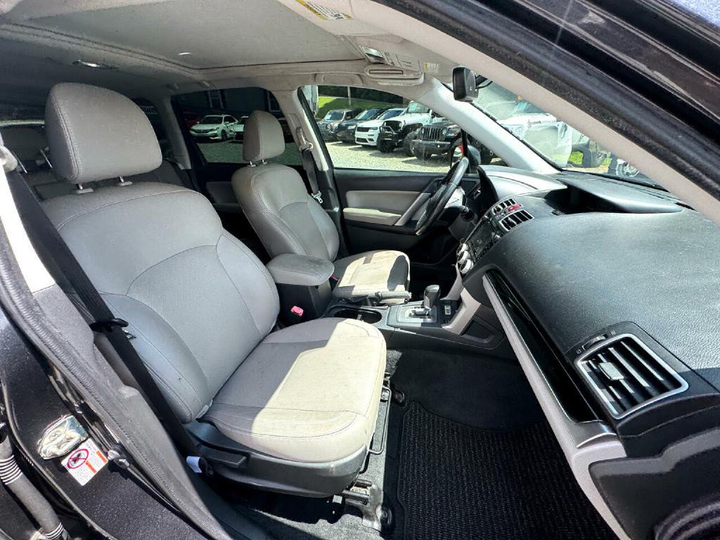 2018 Subaru Forester Image 9