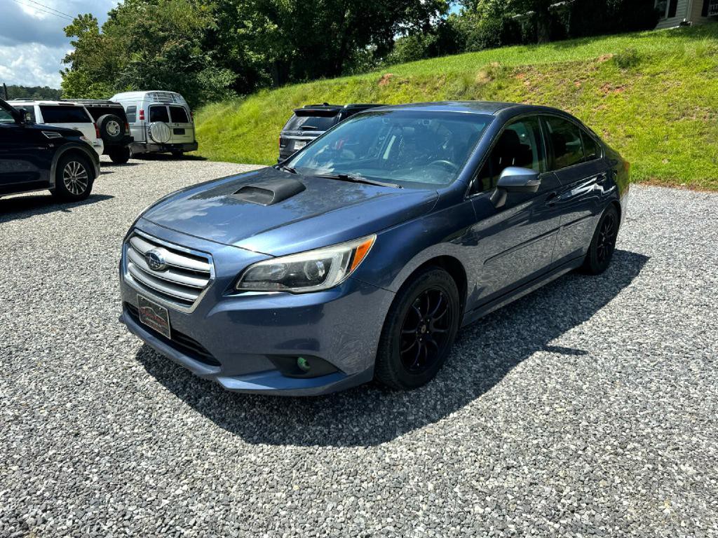 2016 Subaru Legacy Image 2