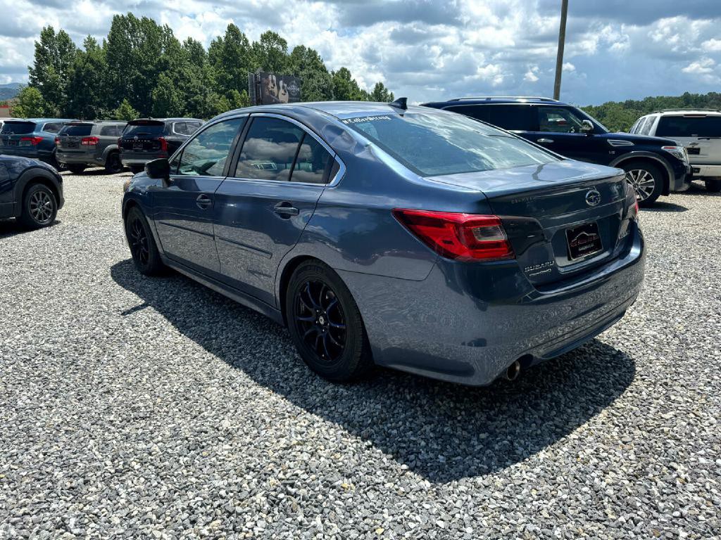 2016 Subaru Legacy Image 3