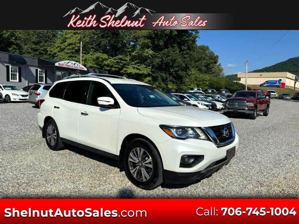 2017 Nissan Pathfinder Image 1