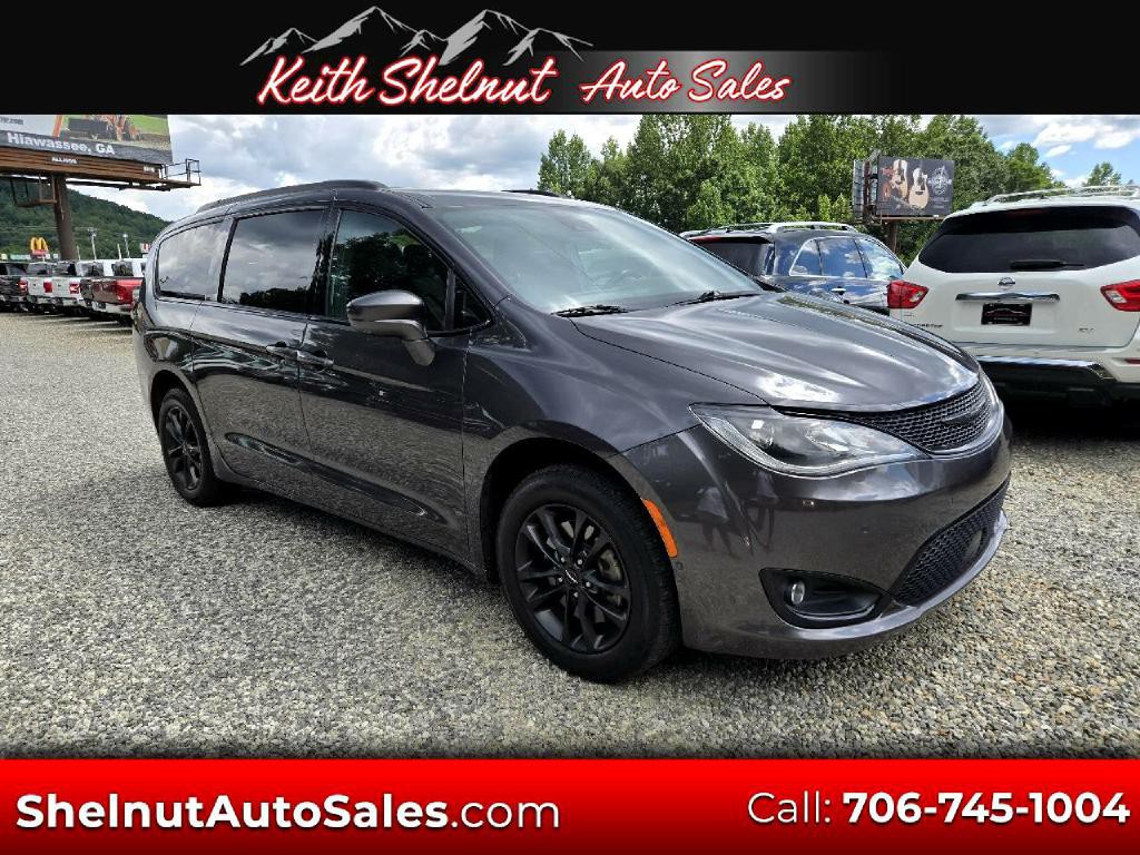 2020 Chrysler Pacifica Image 1