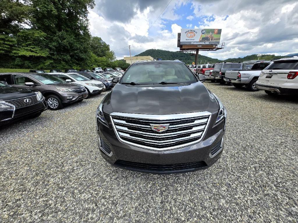 2019 Cadillac XT5 Image 2