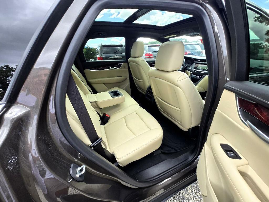 2019 Cadillac XT5 Image 7